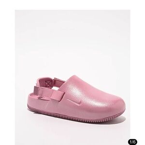 Nike Calm Women’s Mules in Elemental Pink Size 11